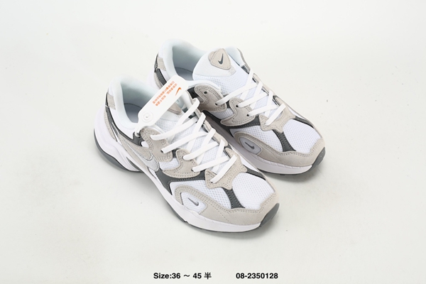 ナイキ靴着用イメージ